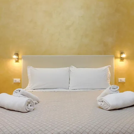 Luxury Little Chicago Rom